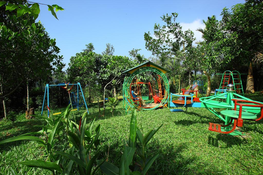 Arayal Resort-A Unit Of Sharoy Resort Tariyod Eksteriør billede